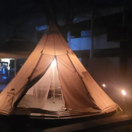 Campsite Tippi Zelt Lakeside *